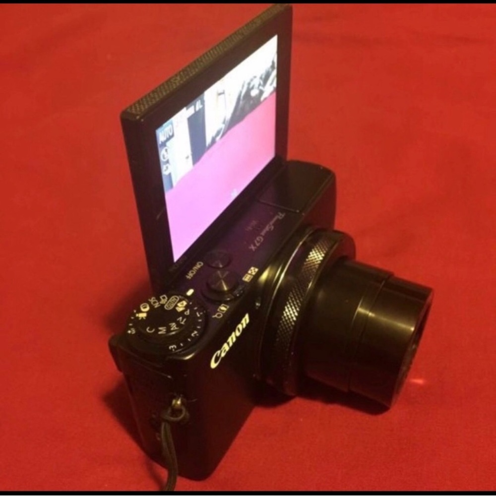 Canon G7X